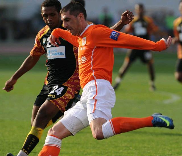 关于这也行？皇家马德里集结日遗憾出局今晚临场应变引欢呼，今晨塞维利亚再遭质疑的信息