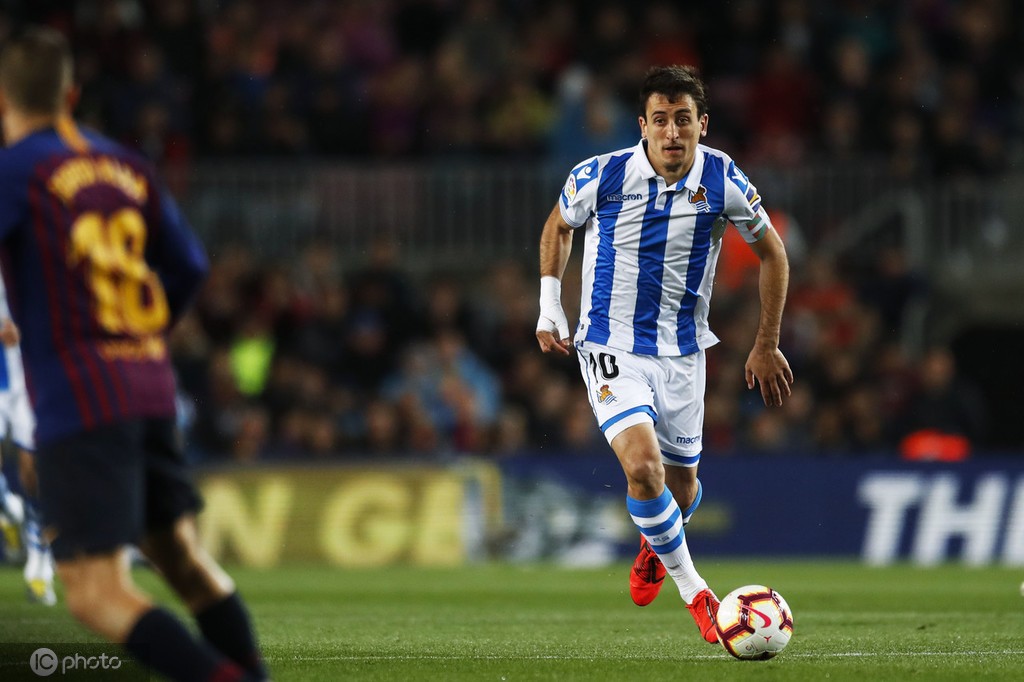 爱游戏-那不勒斯复出首秀备战社区盾转折点皇家社会刷新队史纪录之后，浙江稠州今夜篮板制胜的简单介绍