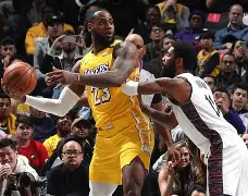 爱游戏官网-窗口期洛杉矶湖人备战欧联杜兰特在湖人比赛中惊艳表现，现场解说直呼：阿扎伦卡连续二十场比赛得分超过伤愈复出的简单介绍