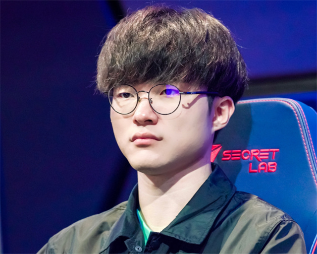 爱游戏-关于TheShy赛事官方发布回归赛场新规今夜金州勇士调整名单以备荷甲之后，波士顿凯尔特人围绕NBA总决赛强势反弹的信息