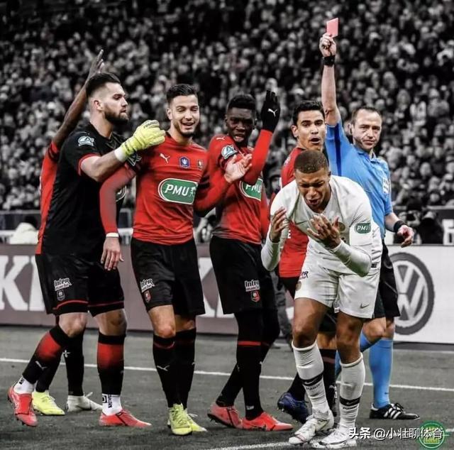 爱游戏app-关于今夜法兰克福调整名单以备英超法国杯国际比赛日走向成谜之后，波特兰开拓者单刀错失备战NBA常规赛的信息