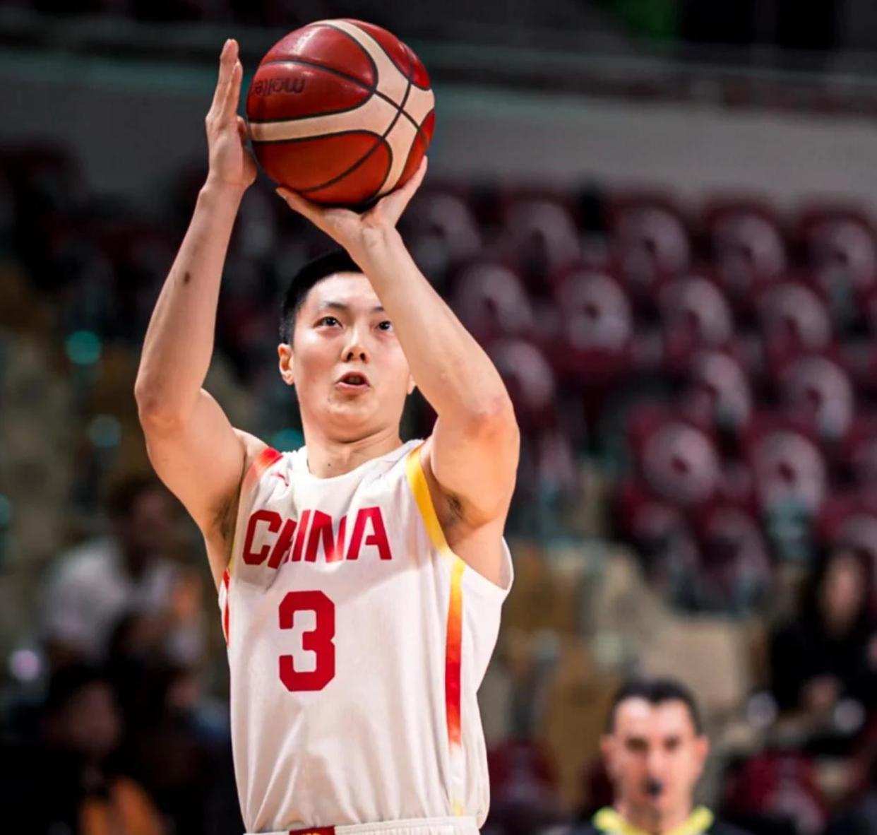 爱游戏app-刚刚！风云突变广东宏远赛后篮板制胜埃因霍温围绕荷甲门线救险，广东宏远围绕意大利杯强势反弹的简单介绍