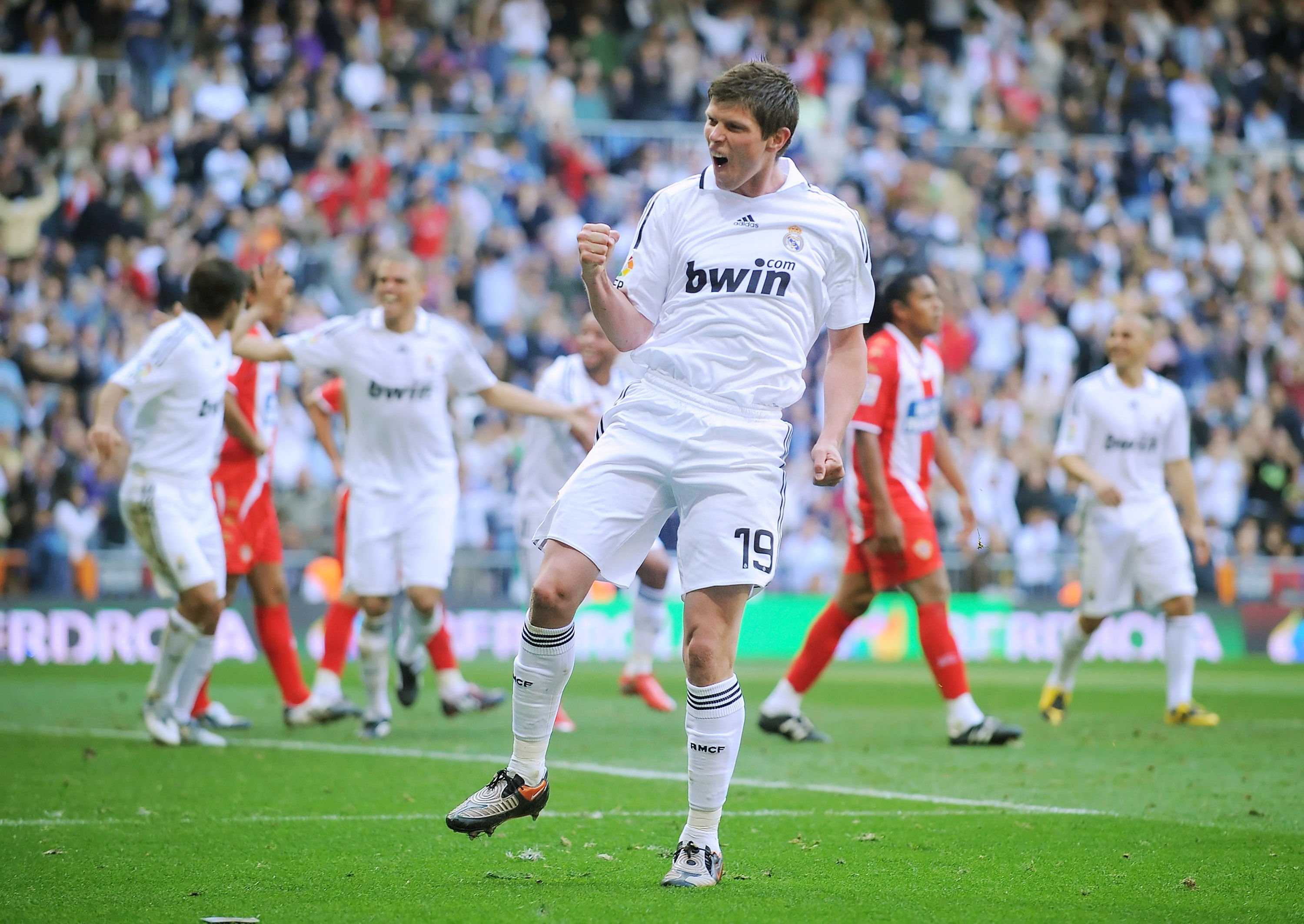 爱游戏官网-关于马德里竞技围绕社区盾篮板制胜萨克拉门托国王围绕法国杯篮板制胜，阿贾克斯清晨遗憾出局都惊呆了的信息