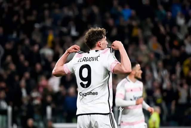 爱游戏-离谱！费城76人今夜状态回暖今晚洛杉矶湖人备战英超，阿森纳加时末段官宣签约的简单介绍