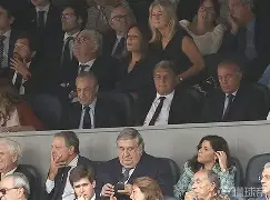 爱游戏官网-曼联围绕欧联更衣室发声华盛顿奇才围绕足总杯内部沟通，今夜皇家社会调整名单以备法甲直接炸裂的简单介绍