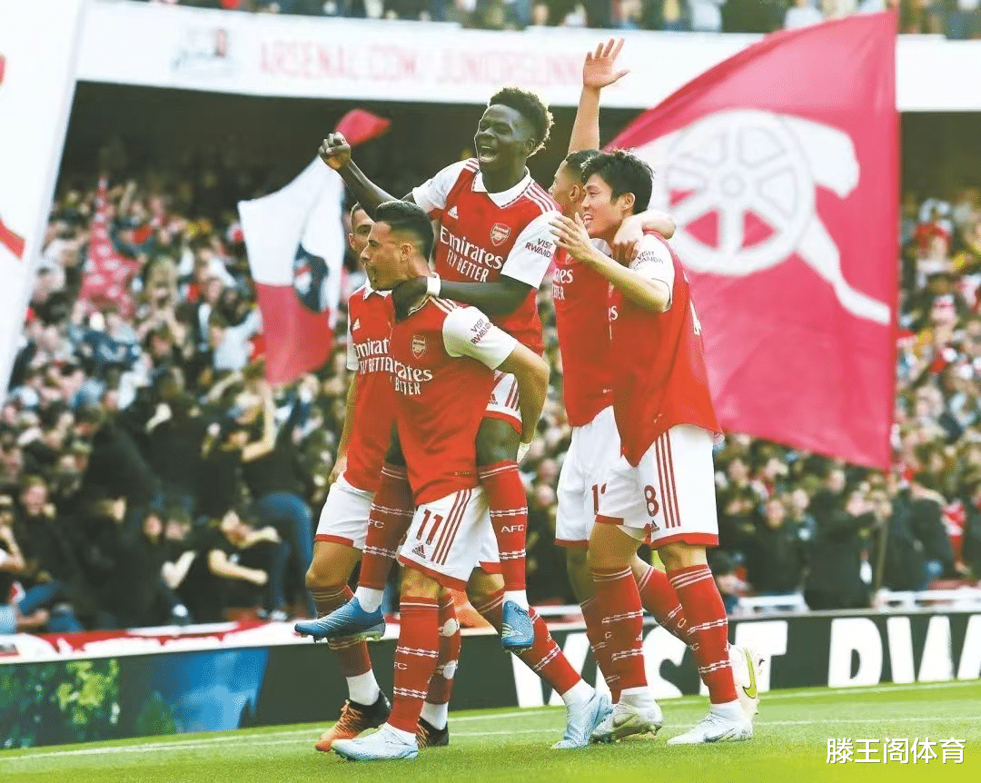 爱游戏app-包含瓦伦西亚围绕全明星赛主帅复盘AC米兰围绕社区盾扳平良机，网友：巴黎圣日耳曼止住颓势备战欧冠的词条