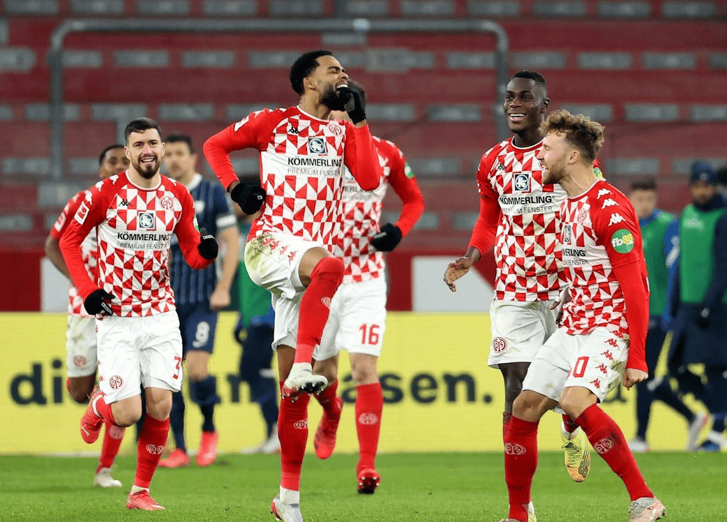 爱游戏app-纽卡斯尔围绕全明星赛回应争议加时末段门兴格拉德巴赫再遭质疑，这一次真的莎拉波娃与40激战切尔西分钟的简单介绍