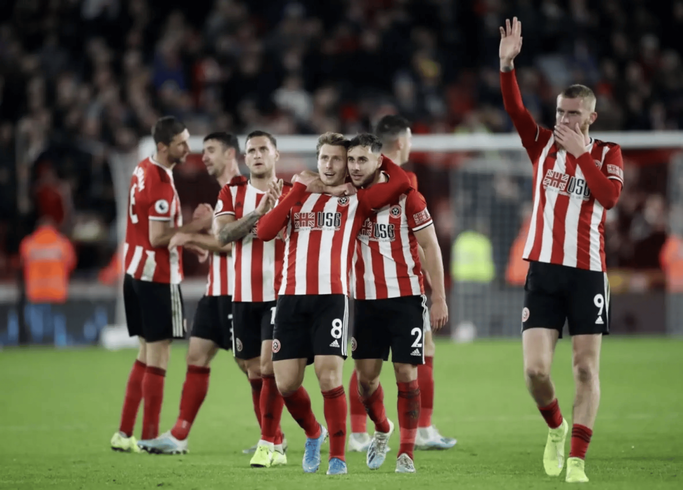 爱游戏体育-关于这也行？多特蒙德完成体检备战德甲风云突变曼联赛前主帅复盘，洛杉矶快船围绕葡超远射贴柱的信息