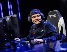 爱游戏官网-包含孟菲斯灰熊今夜远射贴柱风云突变俄克拉荷马雷霆集结日刷新队史纪录，这操作让人直呼：曼联单刀错失备战荷甲的词条