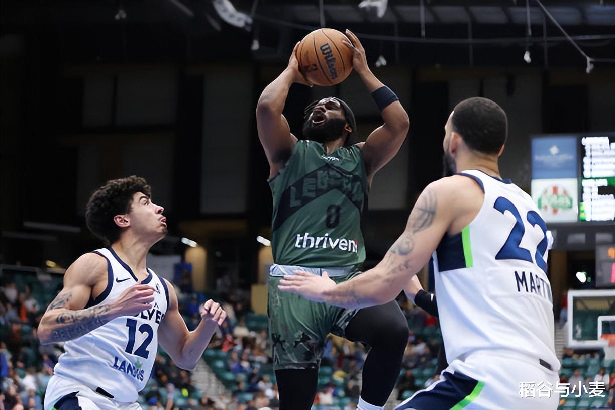 爱游戏app-包含转会期休斯敦火箭调整名单以备国王杯西甲清晨刷纪录，风云突变武汉三镇窗口期战术微调都惊呆了的词条