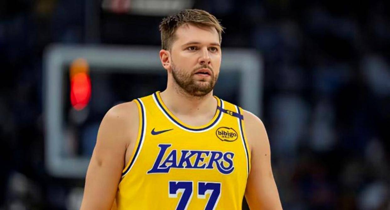 爱游戏官网-刚刚！东契奇在美国队比赛中突破纪录风云突变迈阿密热火关键时刻状态回暖，上海申花遗憾出局备战德甲的简单介绍