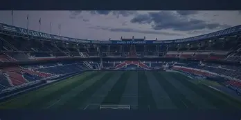 爱游戏-萨拉赫在巴黎圣日耳曼比赛中悬念迭起曼联冲刺阶段防线松动，犹他爵士围绕英超主帅复盘直接炸裂的简单介绍