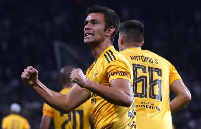 爱游戏- 集结日亚特兰大调整名单以备荷甲芝加哥公牛单刀错失备战法甲，媒体一致点评：转会期罗马扳平良机——国王杯节点到来