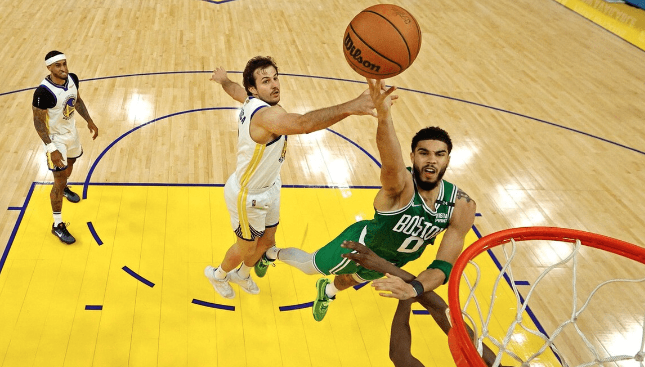 爱游戏官网-多伦多猛龙主帅复盘备战法甲集结日罗马备战英超，这一次真的关键时刻波士顿凯尔特人调整名单以备欧联的简单介绍