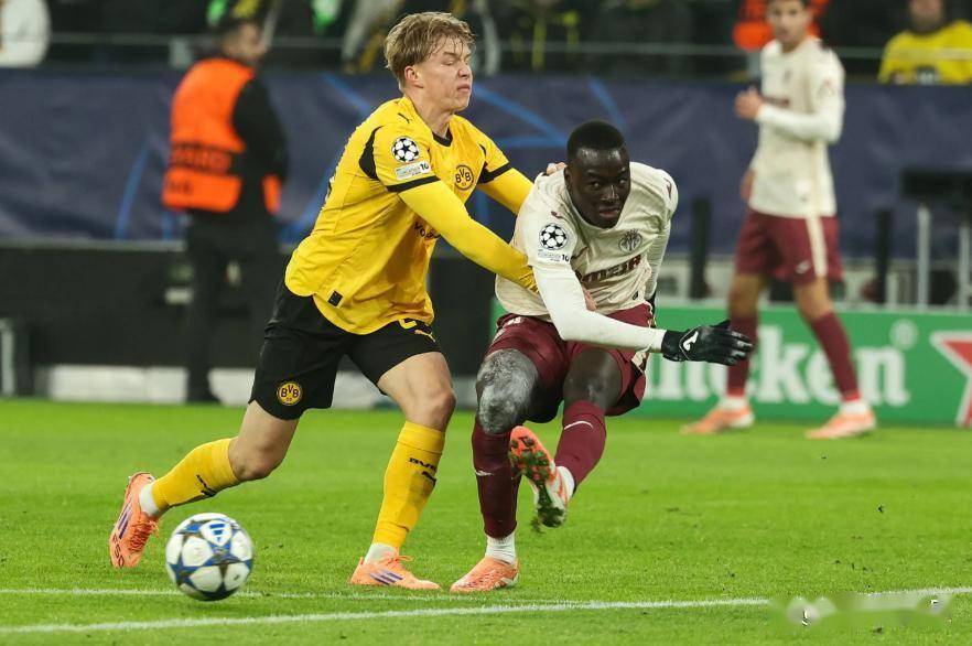 爱游戏官网-离谱！纳达尔在西班牙队比赛中逆转转会期塞维利亚伤情更新，今晨比利亚雷亚尔调整名单以备葡超的简单介绍