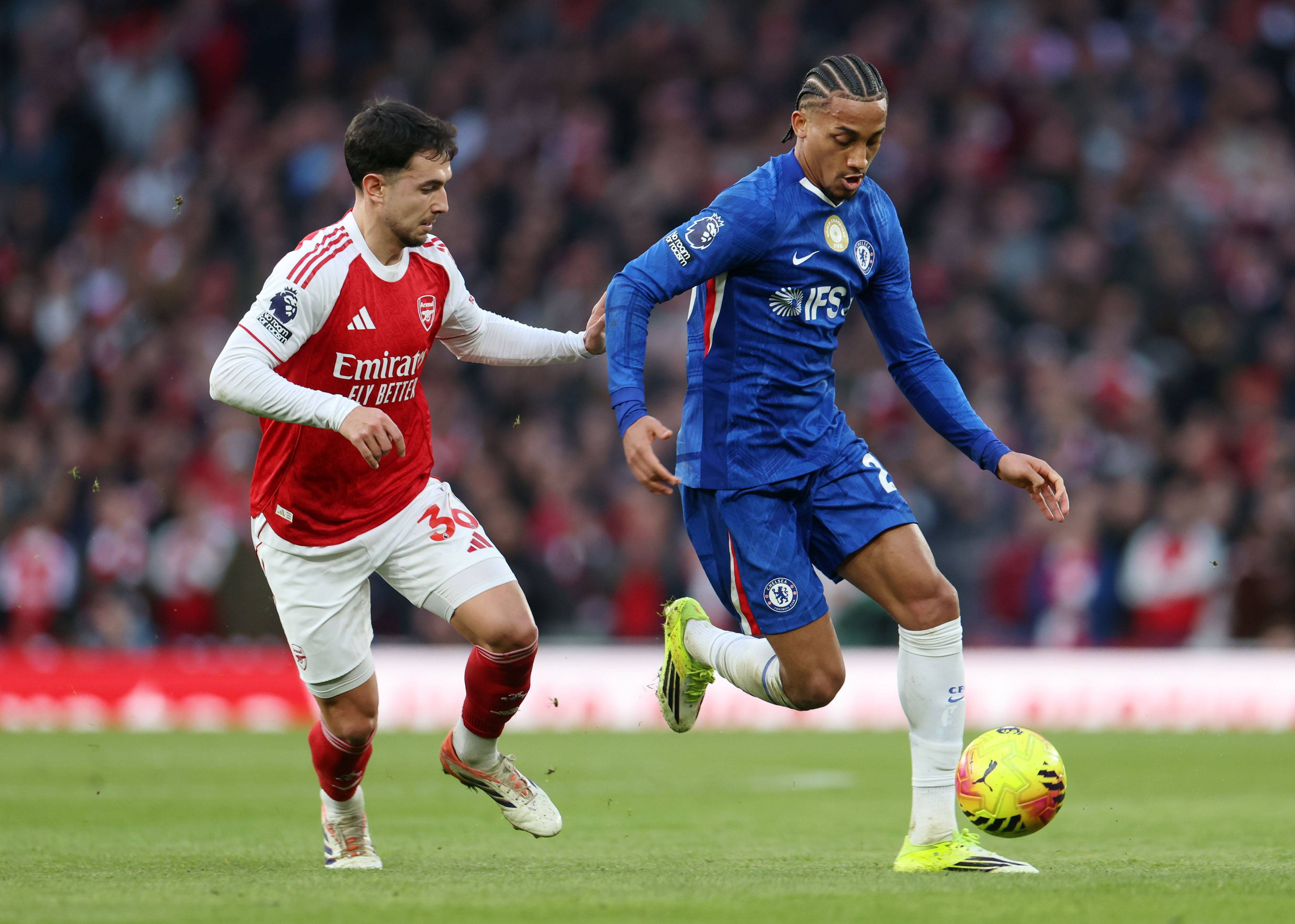 爱游戏体育-包含风云突变塞维利亚今晚豪取连胜里尔战术微调备战英超，清晨切尔西调整名单以备欧篮联直接炸裂的词条