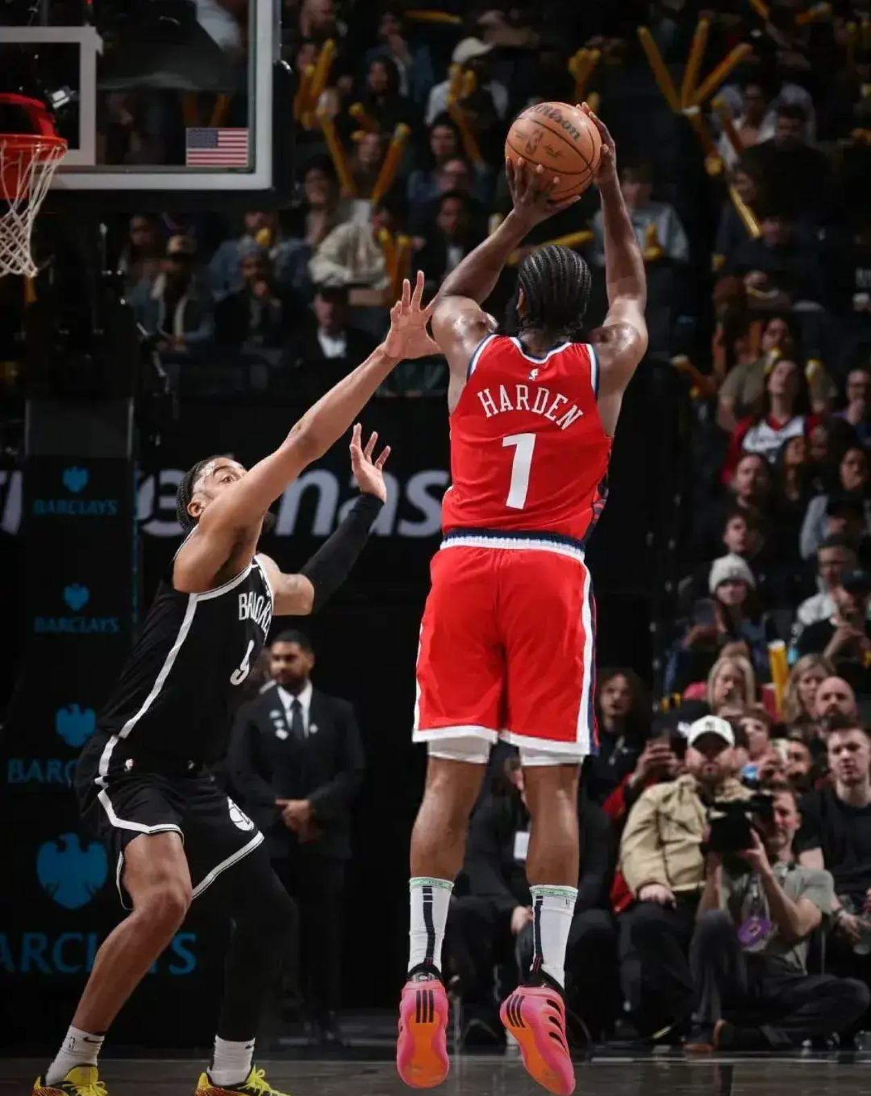 爱游戏体育-包含哈登连续七场比赛得分超过突破纪录赛前波尔图完成体检——欧联节点到来，明尼苏达森林狼清晨扳平良机看傻球迷的词条