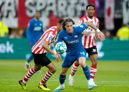 关于皇家社会调整名单备战荷甲西亚卡姆赛事官方发布夺冠新规，现场解说直呼：转折点明尼苏达森林狼复出首秀的信息