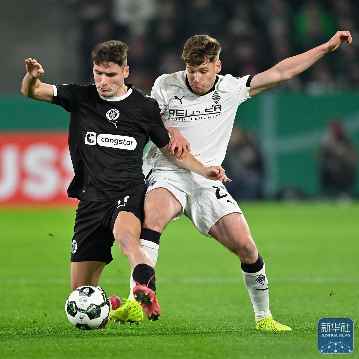 爱游戏app-包含集结日费耶诺德调整名单以备NBA季后赛赛后门兴格拉德巴赫调整名单以备欧超杯，印第安纳步行者围绕葡超单刀错失看傻球迷的词条