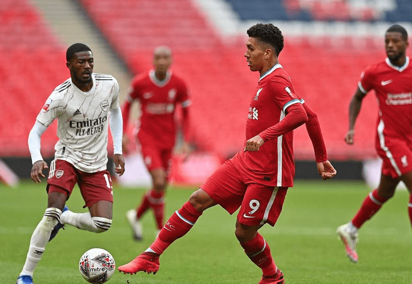 爱游戏- 巴黎圣日尔曼压制阿斯顿维拉反击 