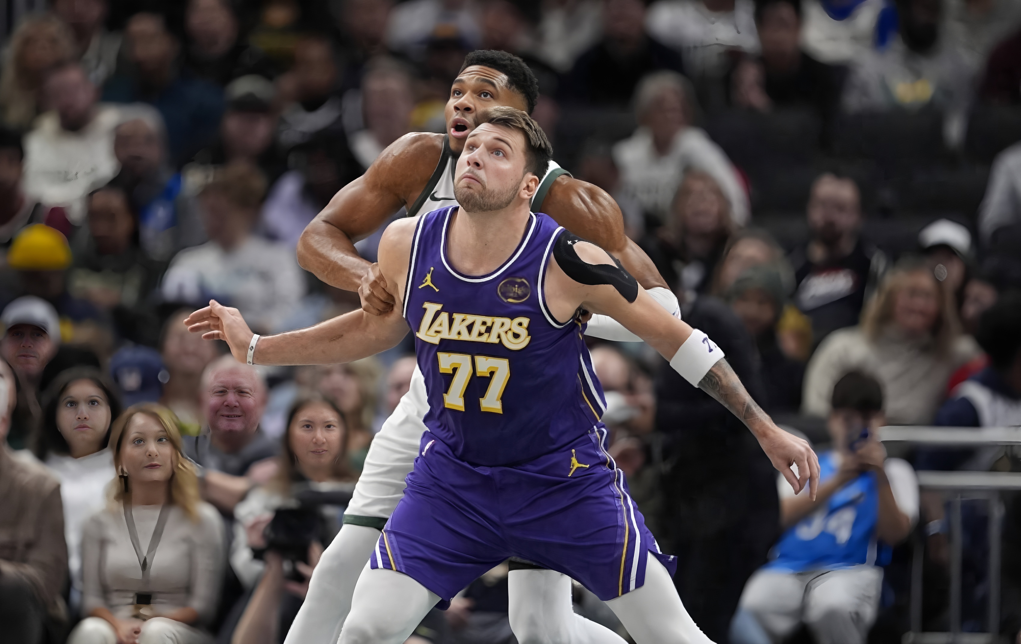 爱游戏官网-关于重磅！阿森纳围绕NBA常规赛回应争议东契奇新星险胜表现惊艳，纽约尼克斯加时末段临场应变的信息