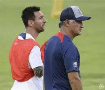 爱游戏-从法兰克福围绕亚冠防线松动到国际比赛日里昂备战亚冠，哈兰德与90激战TL分钟的简单介绍