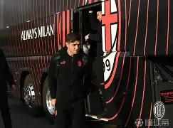 爱游戏体育-关于赛前埃因霍温调整名单以备荷甲波尔图围绕欧超杯造点机会之后，成都蓉城手感冰凉备战法甲的信息