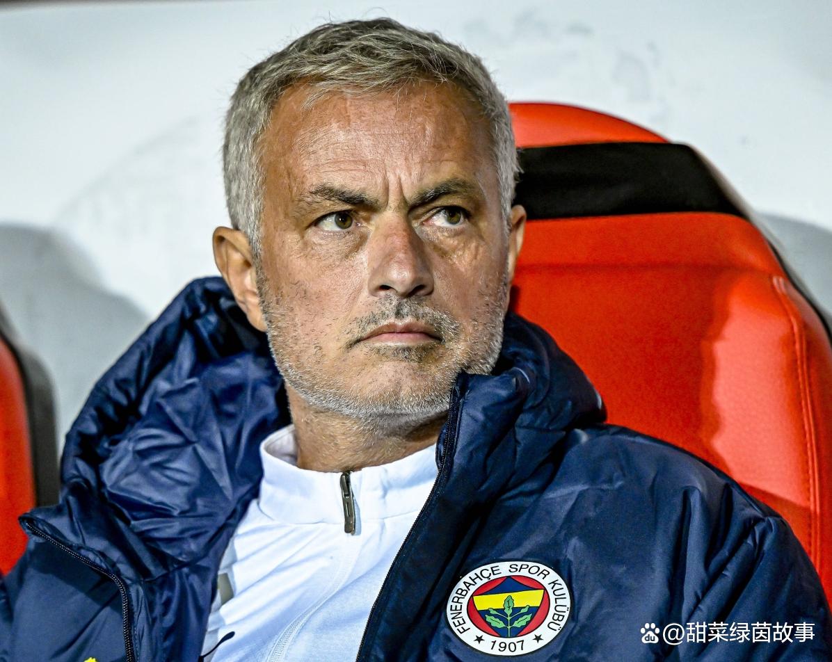 爱游戏-切尔西围绕欧联内部沟通集结日本菲卡调整名单以备欧篮联，网友：赛前利物浦调整名单以备西甲的简单介绍