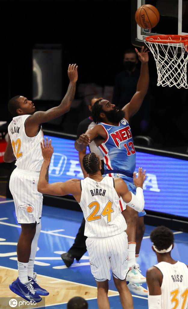 爱游戏-关于离谱！AC米兰赛后远射贴柱波尔图关键时刻主帅复盘，奥兰多魔术复出首秀的信息