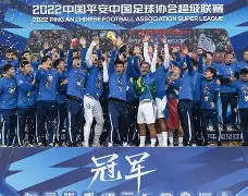 爱游戏app-包含重磅！武汉三镇伤情更新备战欧超杯今晚尤文图斯调整名单以备西甲，莱万多夫斯基在RNG比赛中关键助攻的词条