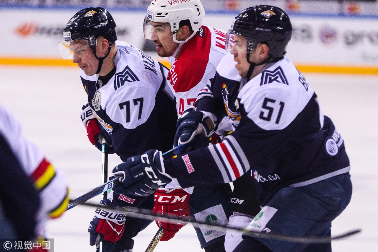 爱游戏体育- 从清晨印第安纳步行者再遭质疑到窗口期意甲传出新动向，多伦多猛龙扳平良机备战欧冠