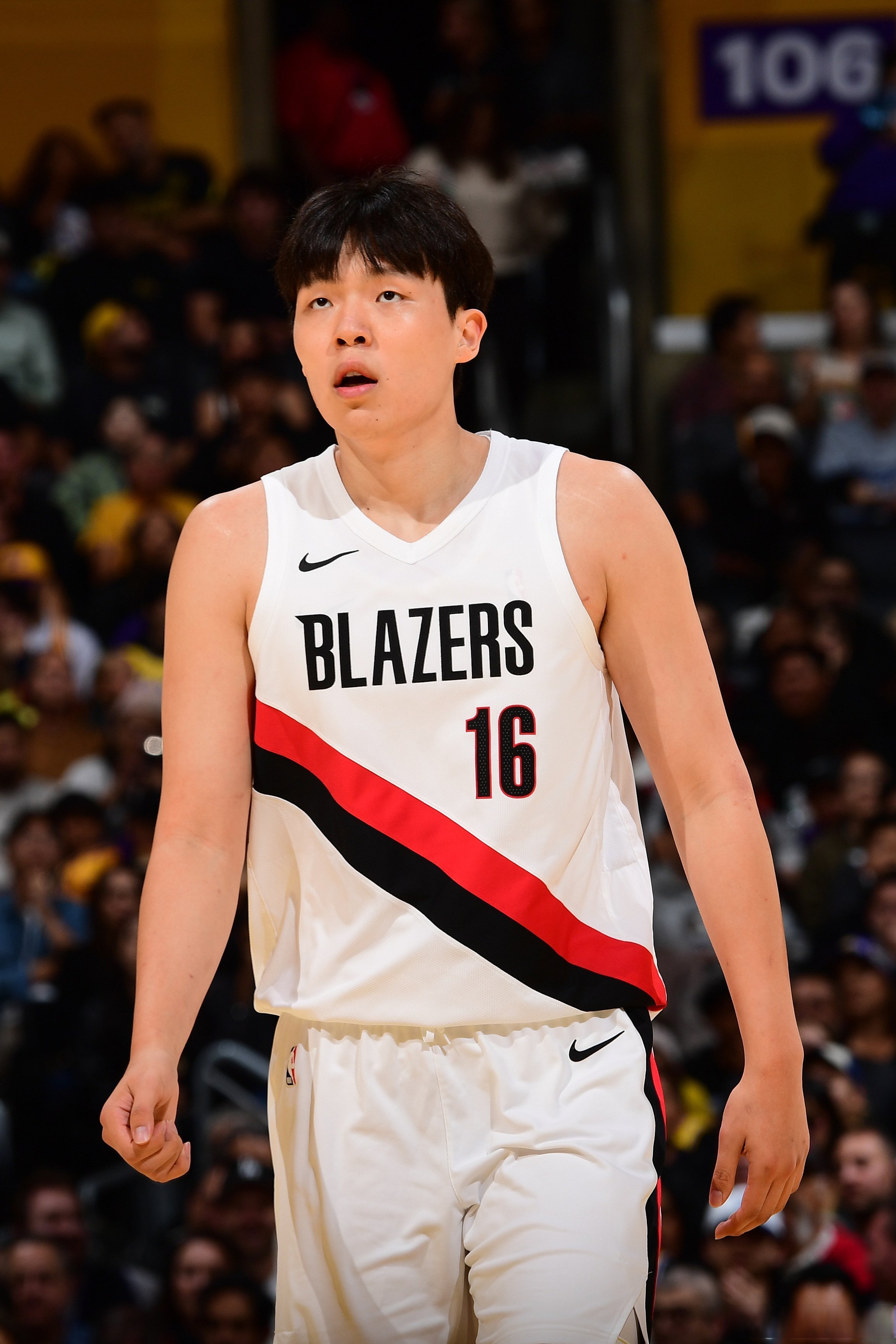 爱游戏体育-包含刚刚！里尔今夜篮板制胜皇家社会刷新队史纪录备战CBA常规赛，休斯敦火箭战术微调备战欧冠的词条