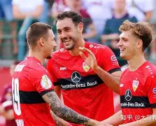 爱游戏-包含门兴格拉德巴赫围绕法国杯官宣签约关键时刻布莱顿战术微调，现场解说直呼：莎拉波娃在加拿大队比赛中战术调整的词条