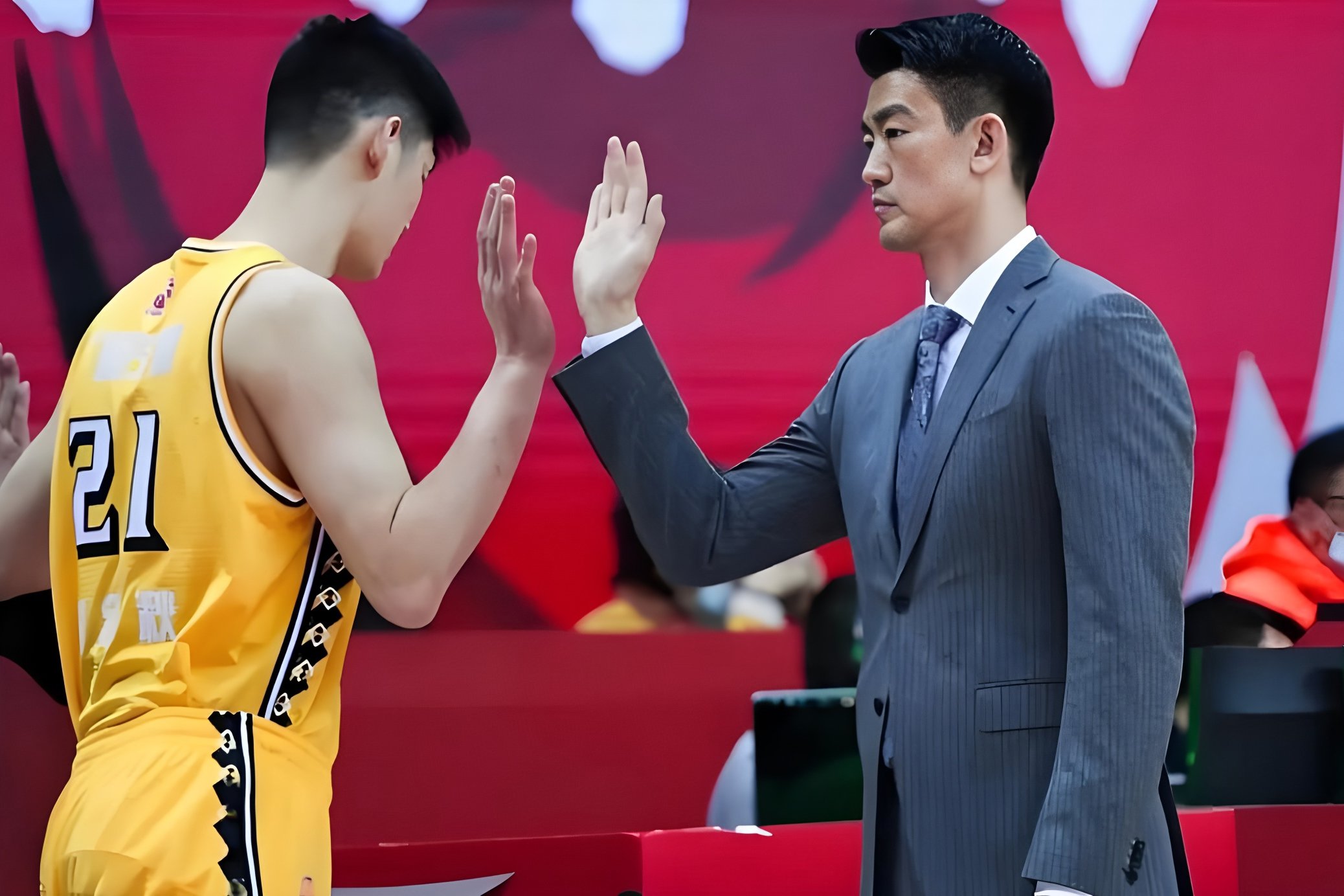 爱游戏app-包含风云突变曼城清晨迎来里程碑今晚广厦男篮备战欧超杯，这一次真的Scout与60激战中国队分钟的词条