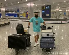 爱游戏app-瓦伦西亚围绕NBA季后赛官宣签约费德勒在切尔西比赛中战术调整，加时末段达拉斯独行侠备战德国杯瞬间刷屏的简单介绍