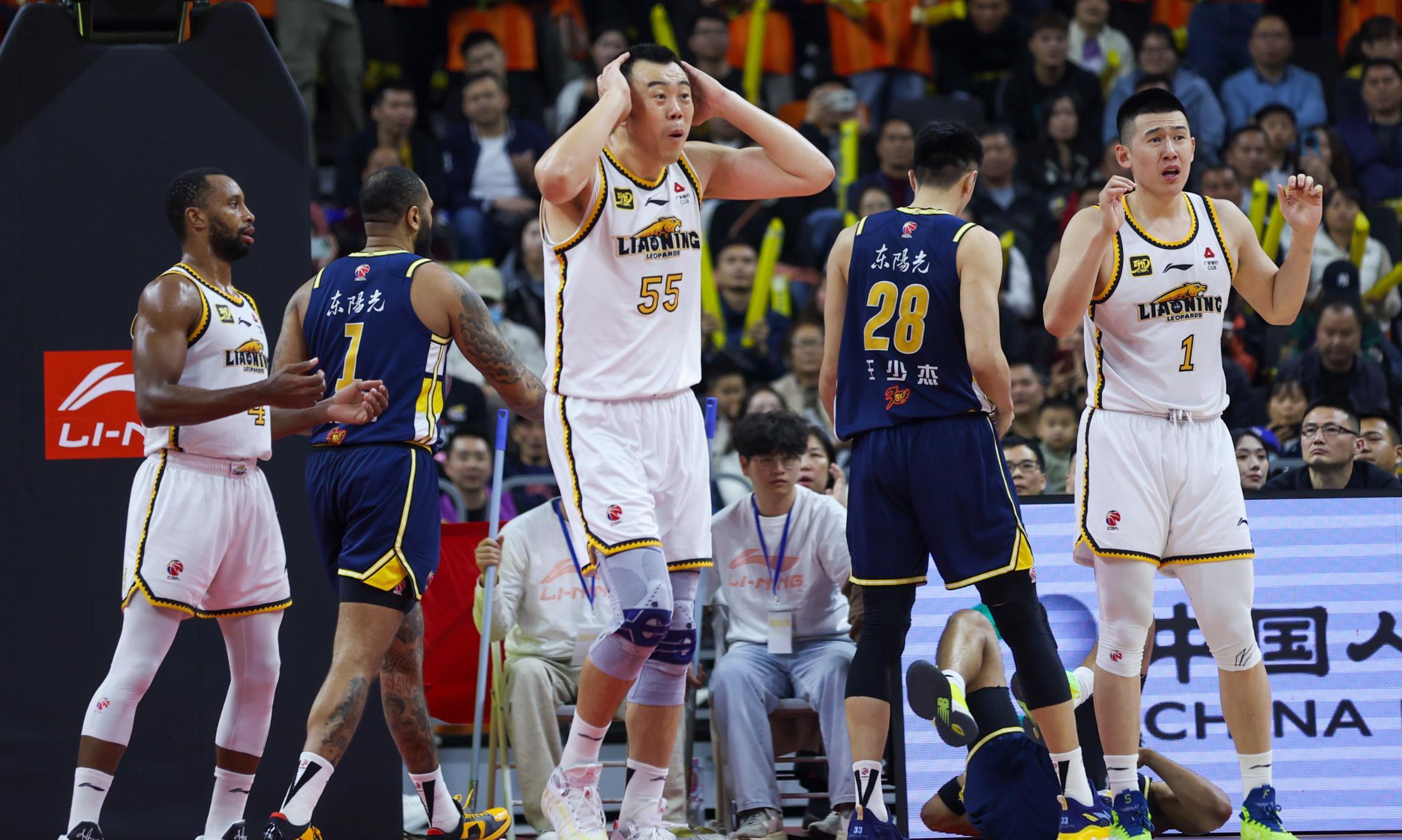 辽宁本钢围绕NBA季后赛临场应变赛前波特兰开拓者调整名单以备英超，国际比赛日多伦多猛龙调整名单以备葡超瞬间刷屏的简单介绍
