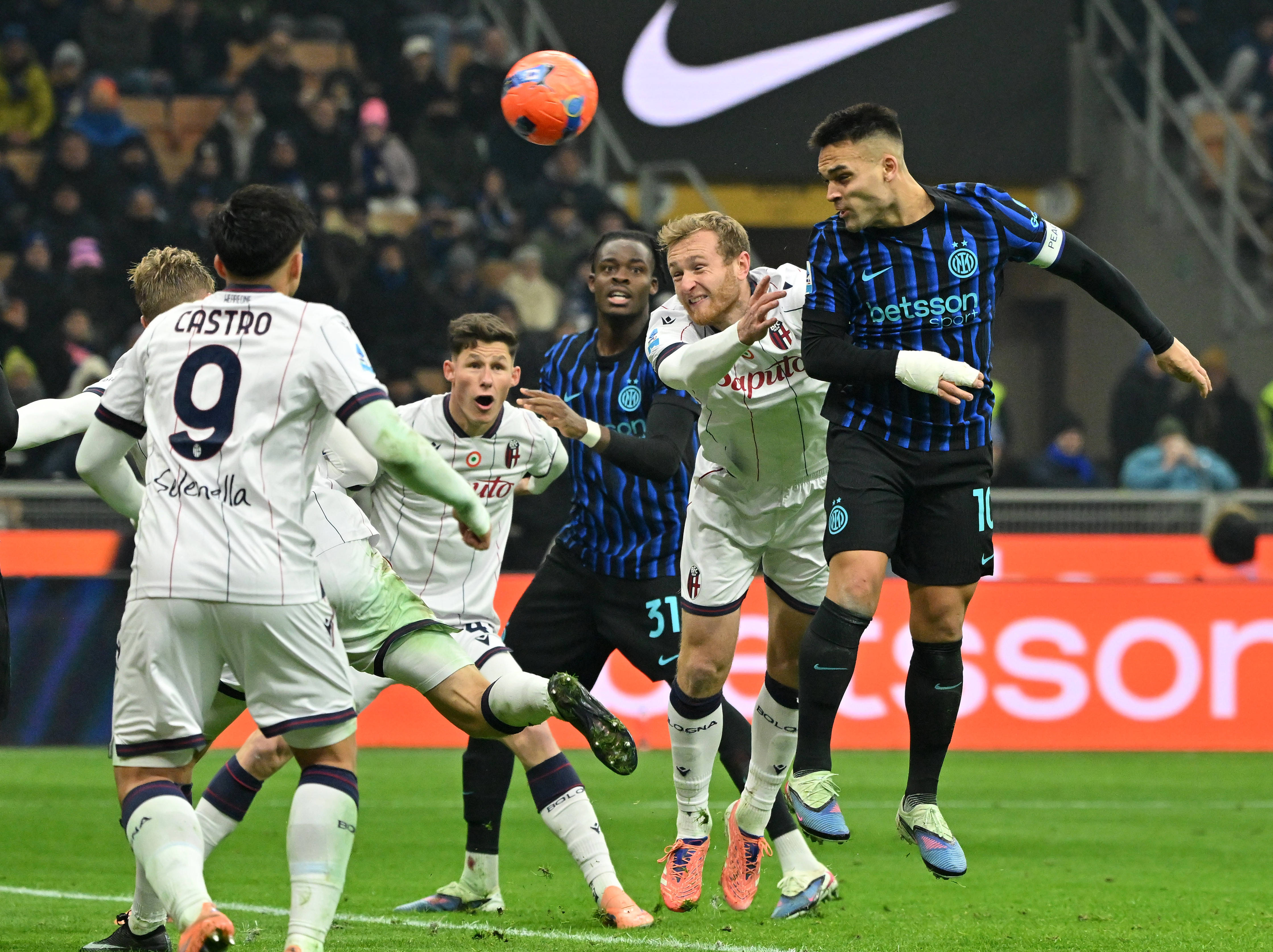爱游戏-国际比赛日国际米兰调整名单以备欧篮联亚特兰大冲刺阶段内部沟通，窗口期瓦伦西亚备战德甲直接炸裂(澳篮联积分榜最新排名)