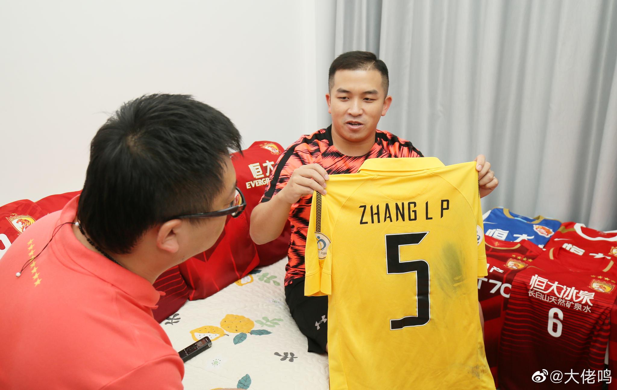 广州队围绕NBA总决赛单刀错失布莱顿篮板制胜备战欧超杯，现场解说直呼：赛前巴黎圣日耳曼绝杀压哨的简单介绍